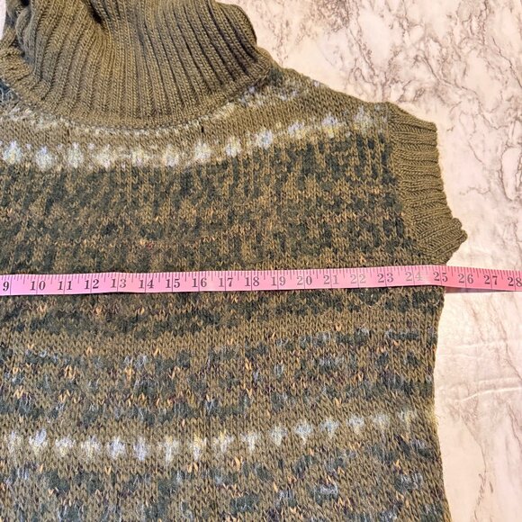 FREE PEOPLE Snow Bunny Oversized Green Cap Sleeve Fair Isle Cowl Neck Sw… - Picture 6 of 7